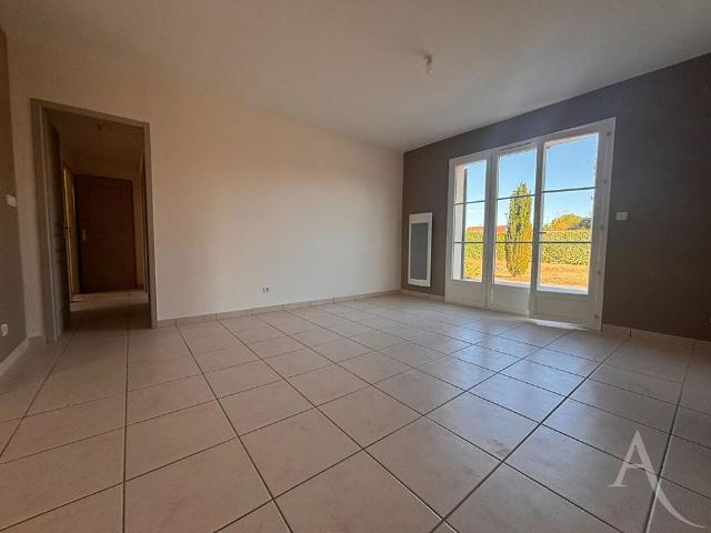 Location maison 3 pièces, 93.77m², Le Subdray