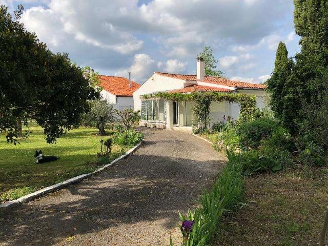 Location maison 3 pièces Carignan de Bordeaux 33