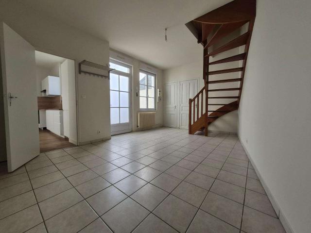Location maison 3 pièces Angers Centre 49