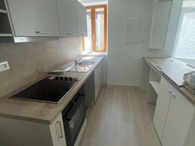 Location maison 3 pièces Avezé 72