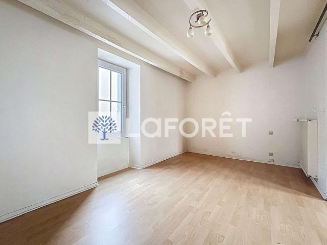 Location maison 3 pièces Bressuire 79