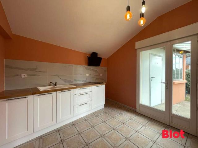 Location maison 3 pièces Ercé en Lamée 35