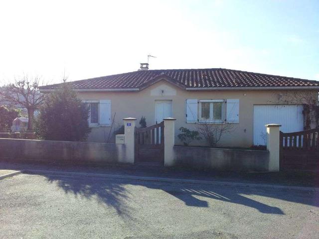 Location maison 3 pièces Figeac 46