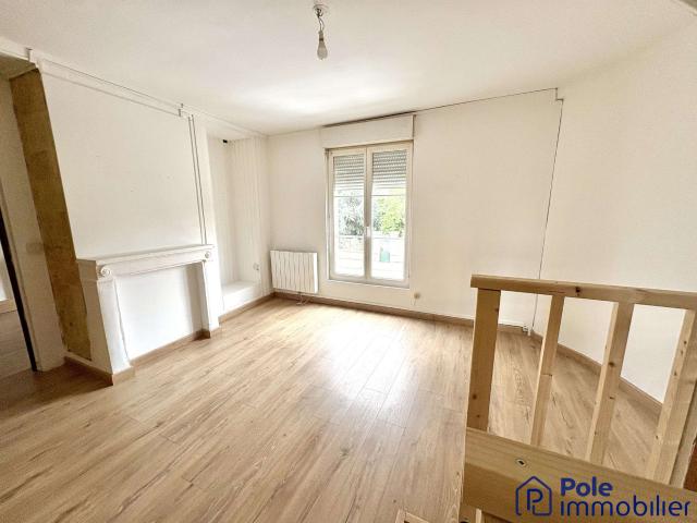 Location maison 3 pièces Moult 14