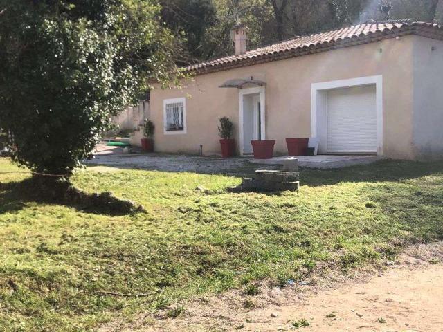 Location maison 3 pièces Mimet 13