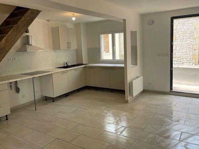 Location Maison 3 pièces Saint Denis de Pile