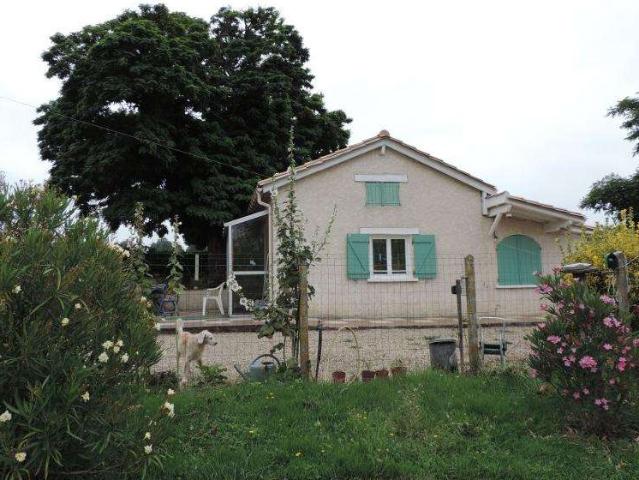 Location maison 3 pièces Pineuilh 33