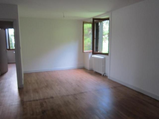 Location Maison 115m² USSEL 19200