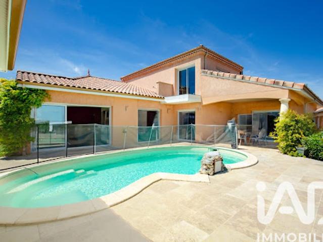 Location Maison 11 pièces 222 m2 Maignaut Tauzia