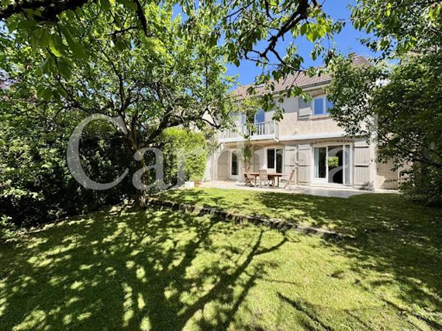 Location Maison 148.96 m2 Noisy le Roi