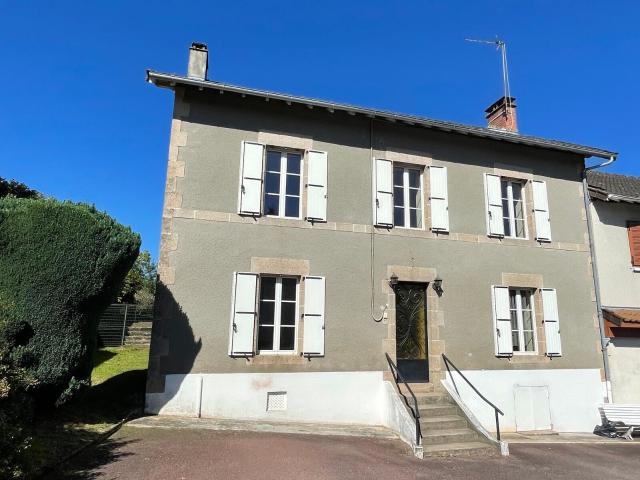 Location maison, 172 m² T 4 à Bonnac la Côte, 950 €