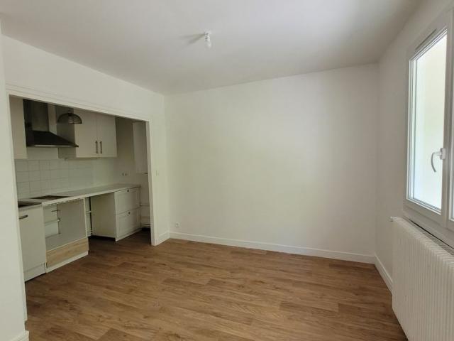 Location Maison 1 pièce 35m² CHATOU 78400