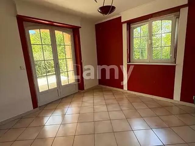 location maison, 230.0 m²