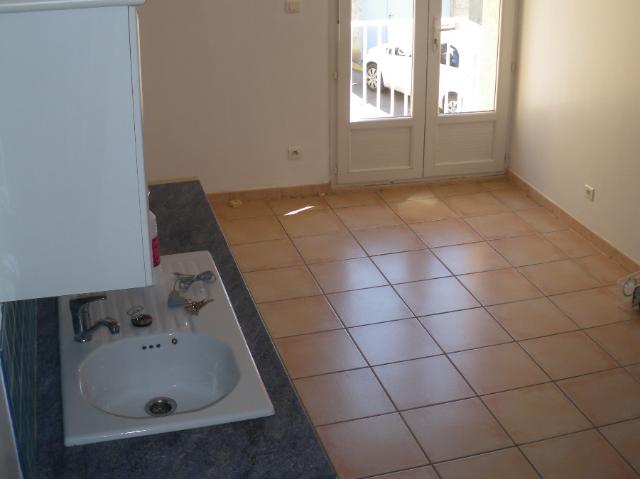 Location Maison 2 pièces 33m² FERRALS LES CORBIERES 11200