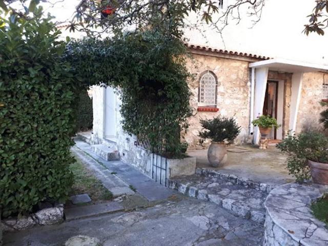 Location Maison 2 pièces 35 m2 Nice