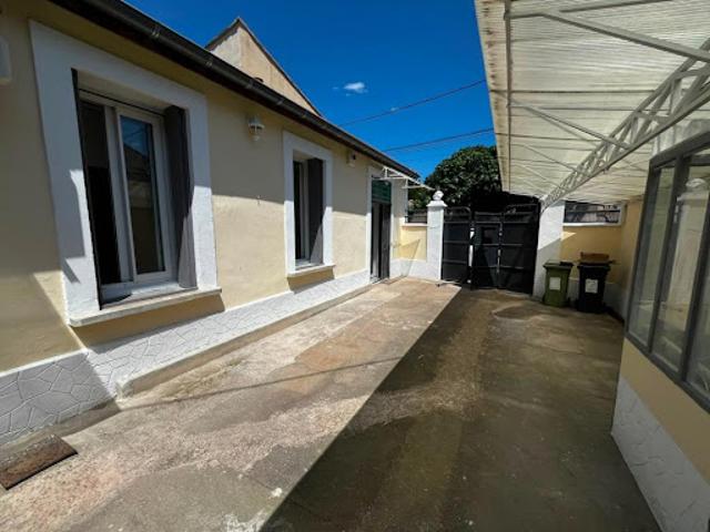 Location Maison 2 pièces 35 m2 Nimes