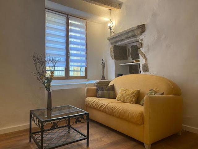 Location Maison 2 pièces 36 m2 Sernhac