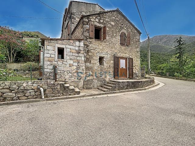 Location Maison 2 pièces 38.9 m2 Tavera