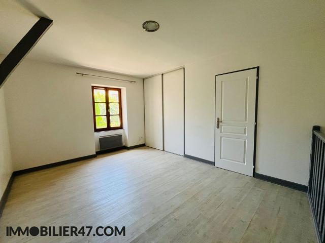 Location Maison 2 pièces 42m² VILLENEUVE SUR LOT 47300