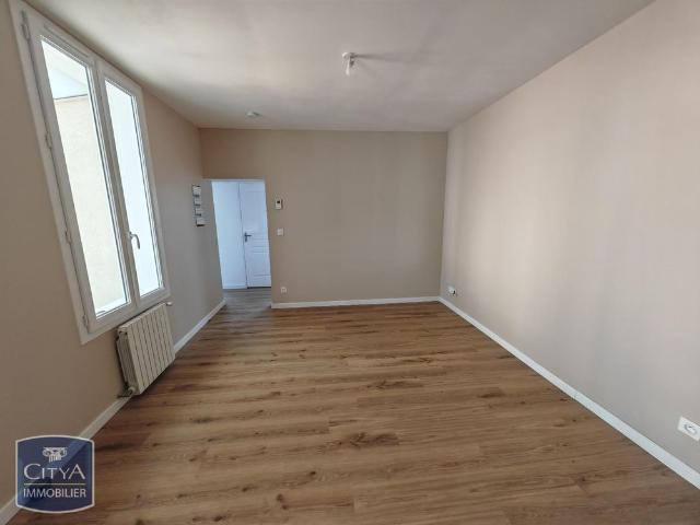 Location Maison 2 pièces 43m² SOYAUX 16800
