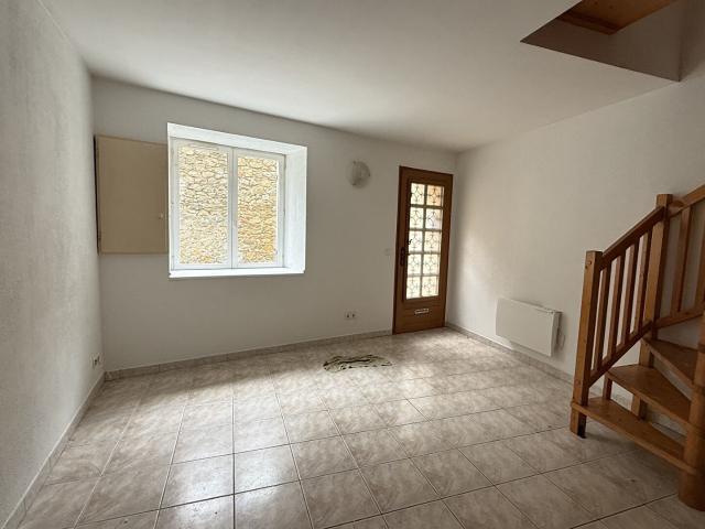 Location maison 2 pièces, 44.85m², Sougraigne