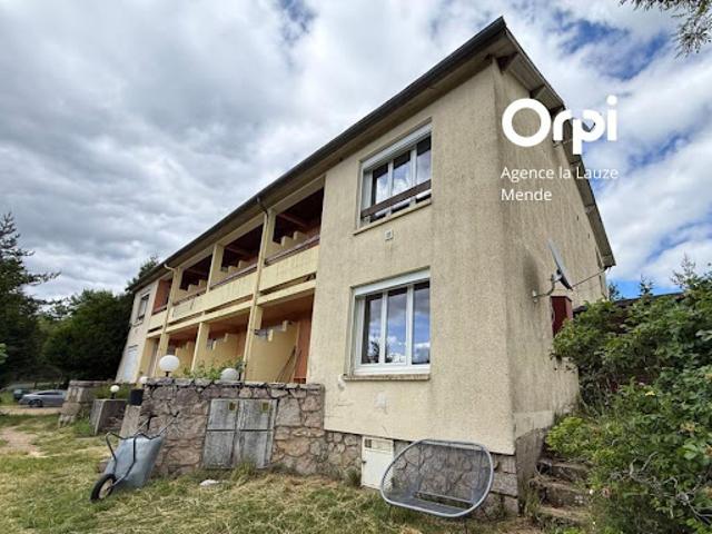 Location Maison 2 pièces 57 m2 Pelouse