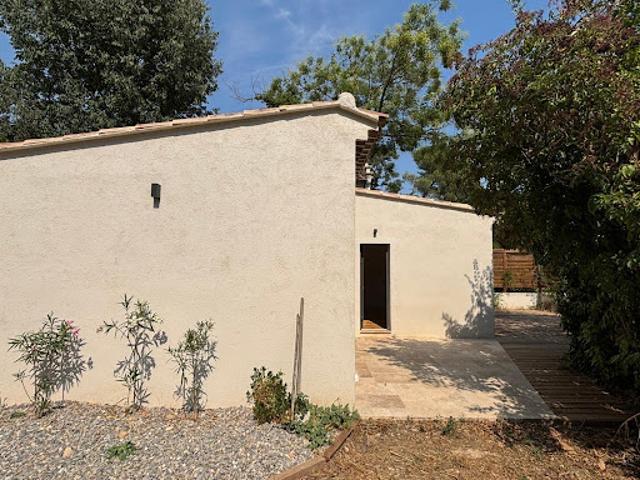 Location Maison 2 pièces 60 m2 Les milles