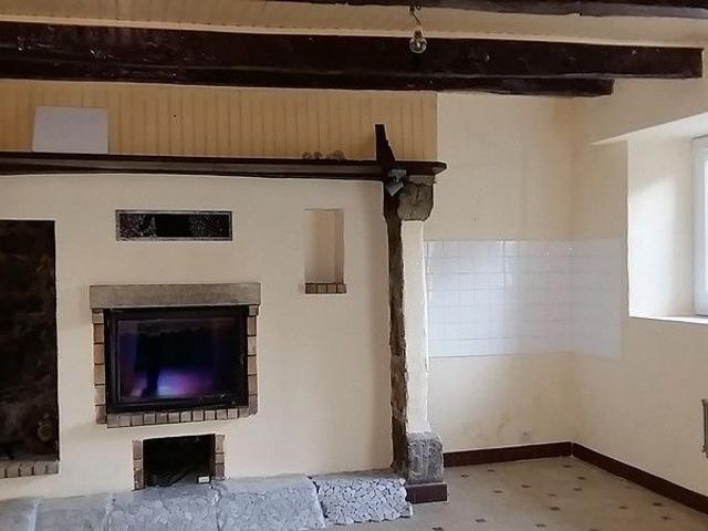Location Maison 2 pièces 60m² CORREZE 19800
