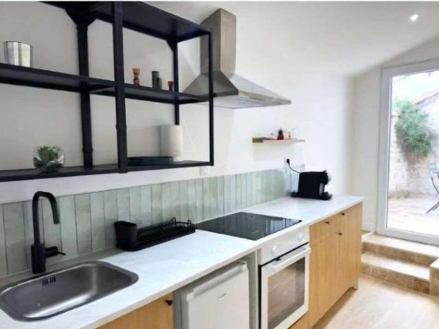 Location maison 2 pièces Fontenay le Comte 85