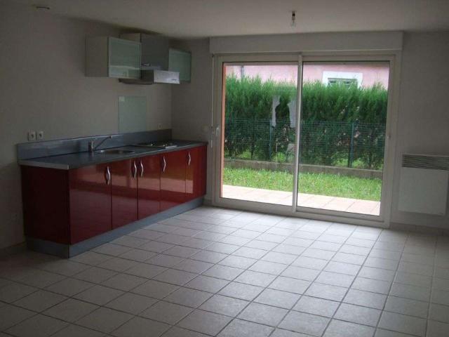 Location maison 2 pièces Sauvagnon 64