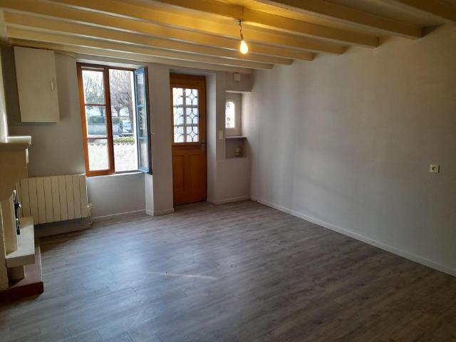 Location Maison 38m² COULON 79510