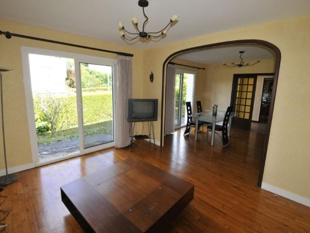 Location Maison 7 pièces 115m² CONDAT SUR VIENNE 87920