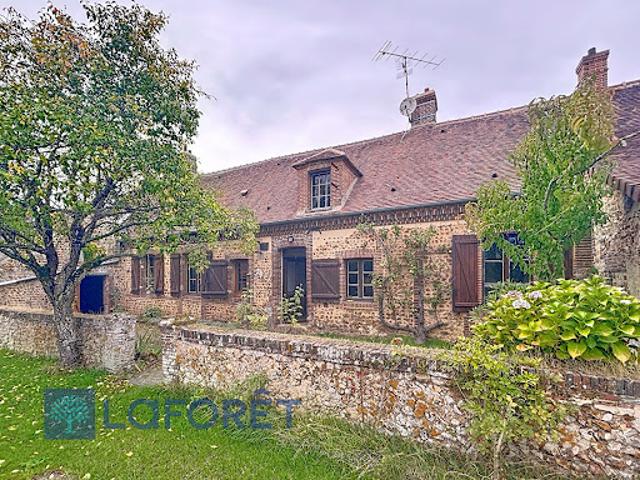 Location Maison 7 pièces 128.88 m2 Chennebrun