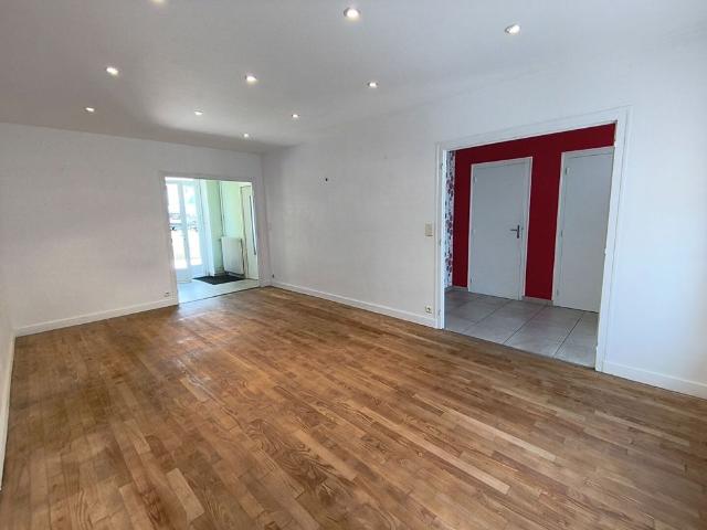 Location Maison 7 pièces 123m²