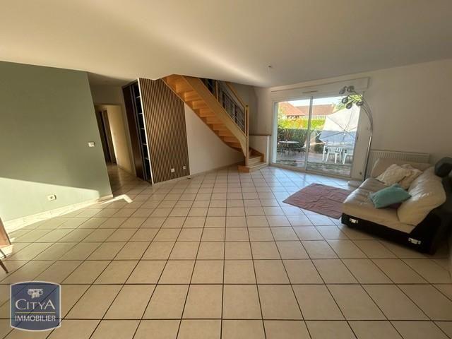 Location Maison 7 pièces 145m² TROUY 18570