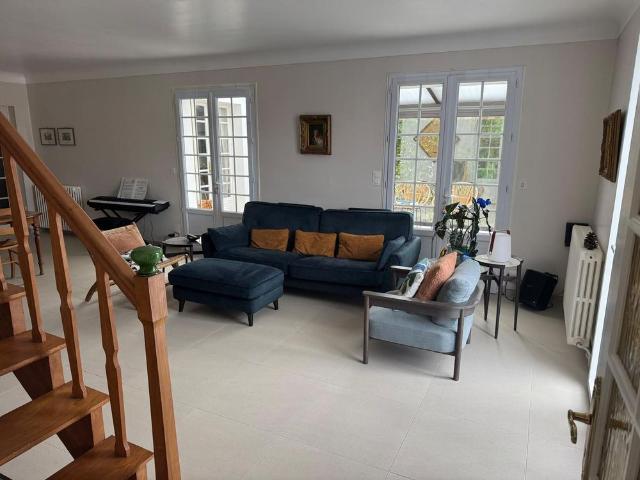 Location Maison 7 pièces 145m² FOURAS 17450