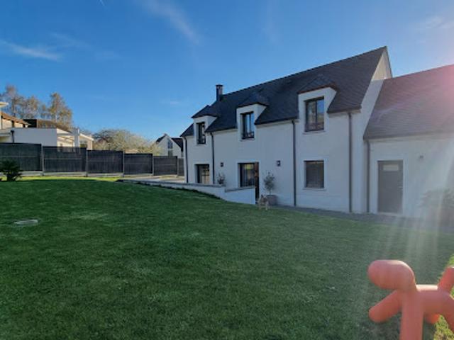 Location Maison 7 pièces 159 m2 Orgeval