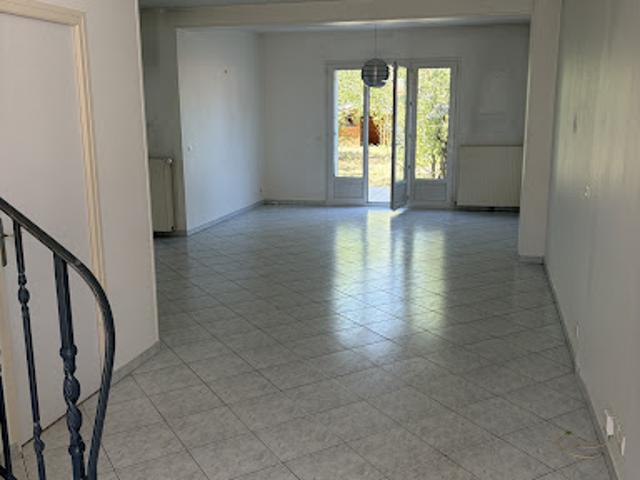 Location Maison 7 pièces 168.2 m2 La Varenne Saint Hilaire