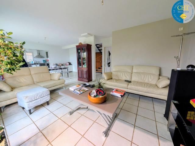 Location Maison 7 pièces 170m² GUER 56380
