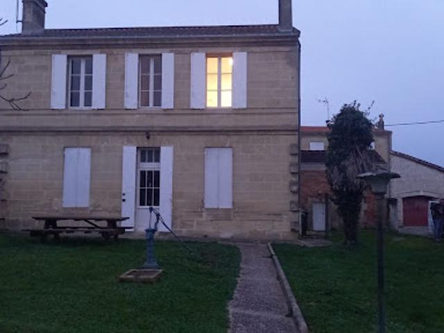 Location Maison 7 pièces 185 m2 Pauillac