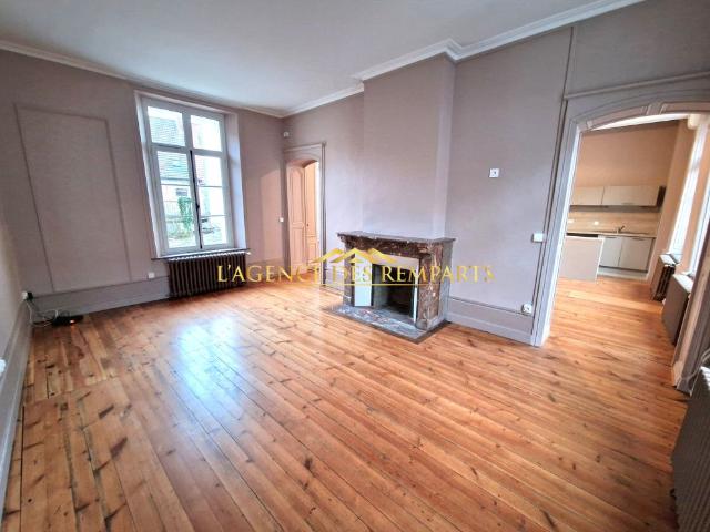 Location Maison 7 pièces 198m² MONTREUIL 62170
