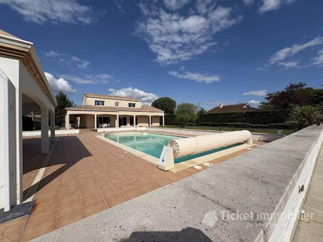 Location Maison 7 pièces 206 m2 Fenouillet