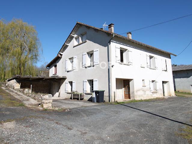 Location Maison 7 pièces 209 m2 Villars