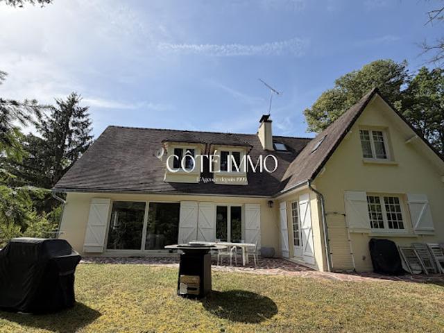 Location Maison 7 pièces 202.47 m2 Lamorlaye
