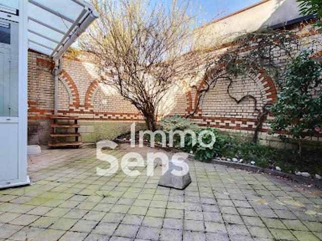 Location Maison 7 pièces 203.27 m2 Lille
