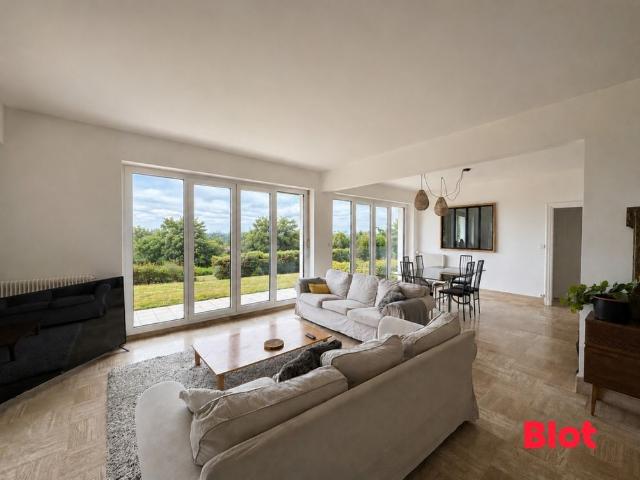 Location Maison 7 pièces 203m² PLOUGASTEL DAOULAS 29470