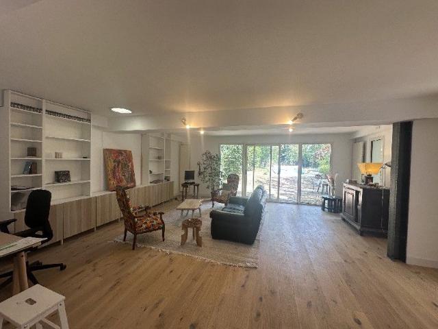 Location Maison 7 pièces 216m² BOIS LE ROI 77590