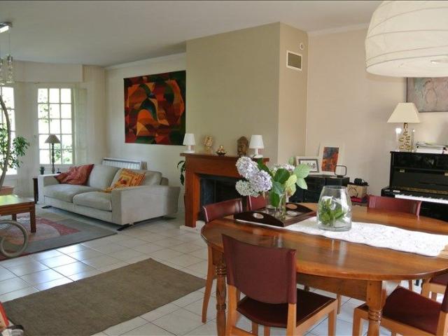 Location Maison 7 pièces 222m² FOURQUEUX 78112