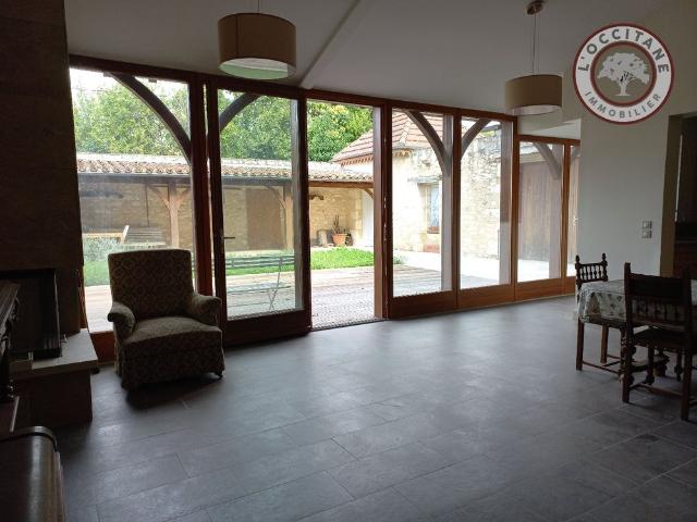 Location Maison 7 pièces 235m² MAUVEZIN 32120