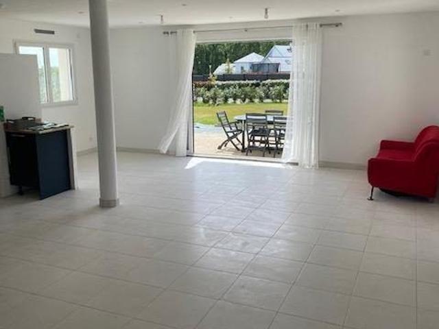 Location Maison 7 pièces 254m² FONTAINE LA MALLET 76290